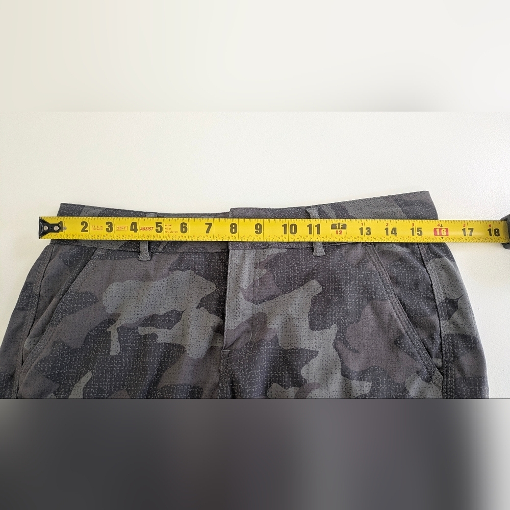 Prana Women's Camouflage Camo Cargo Ankle Jogger Pants Size 6 Gray EUC - Picture 10 of 11